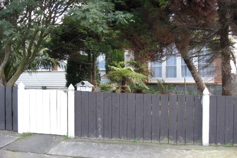 Photo of property in 231 Wellington Road, Wainuiomata, Lower Hutt, 5014