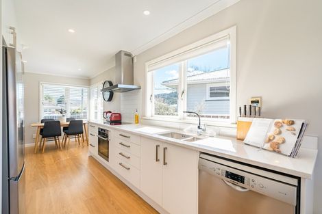 Photo of property in 18 Charles Street, Clouston Park, Upper Hutt, 5018