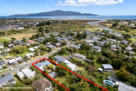Photo of property in 15 Ruru Road, Otaihanga, Paraparaumu, 5036