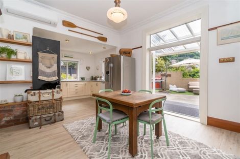 Photo of property in 16 Burnett Street, Calton Hill, Dunedin, 9012