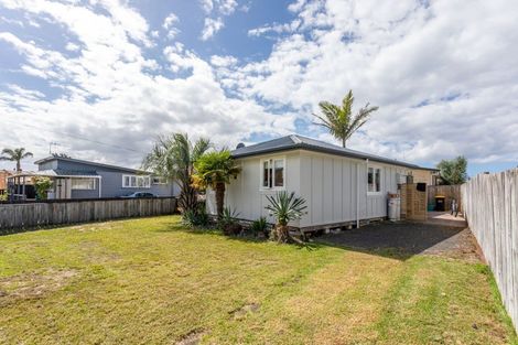 Photo of property in 204a Tui Road, Whangamata, 3620