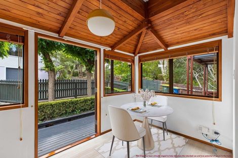 Photo of property in 58a Lantana Road, Green Bay, Auckland, 0604