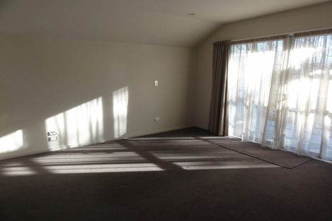 Photo of property in 1/190 Lincoln Road, Addington, Christchurch, 8024