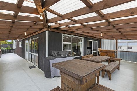 Photo of property in 2 Taipari Avenue, Raglan, 3225