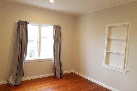 Photo of property in 138 Titirangi Road, New Lynn, Auckland, 0600