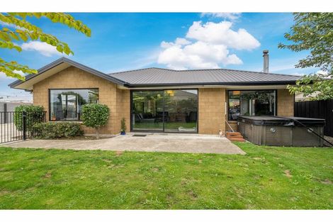 Photo of property in 9 Charles Street, Grasmere, Invercargill, 9810