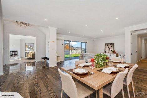 Photo of property in 11 Castleton Way, Flagstaff, Hamilton, 3210