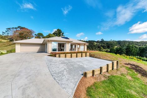 Photo of property in 66 Manuka Grove, Helensville, 0875