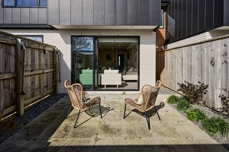 Photo of property in 6/27 Main Road, Wainuiomata, Lower Hutt, 5014