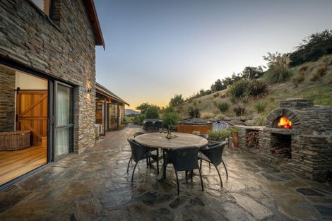 Photo of property in 1147b Lake Hawea-albert Town Road, Albert Town, Wanaka, 9382