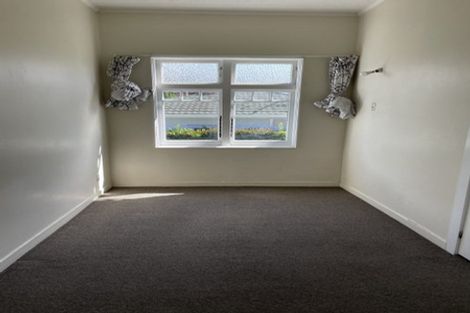 Photo of property in 35a Matai Road, Stanmore Bay, Whangaparaoa, 0932