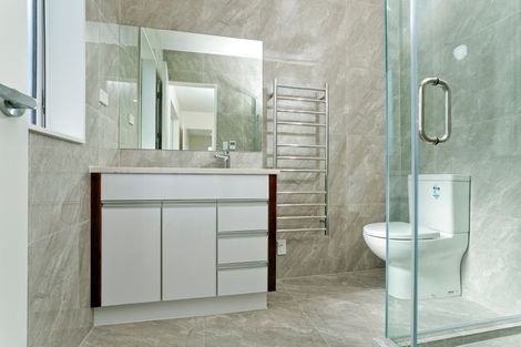 Photo of property in 94 Pohutukawa Parade, Riverhead, 0820