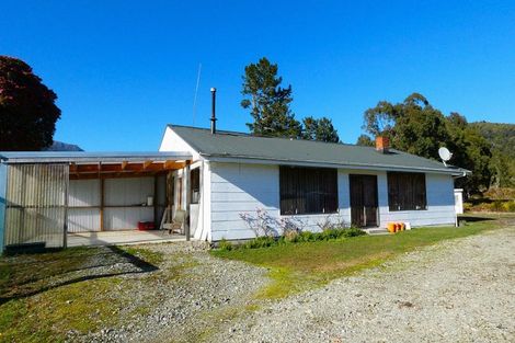 Photo of property in 96 Gladstone Street, Seddonville, Westport, 7891