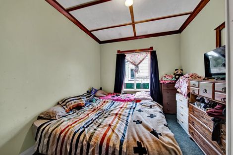 Photo of property in 3 Argyle Street, Hawera, 4610