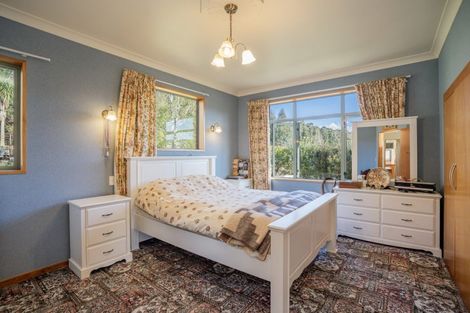 Photo of property in 52 Level Street, Dipton, 9791