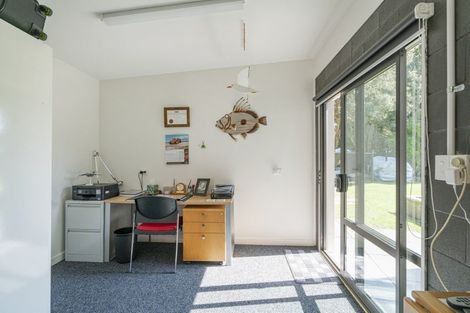 Photo of property in 6 Endeavour Place, Cooks Beach, Whitianga, 3591