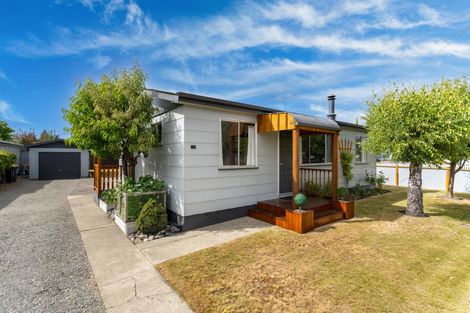 Photo of property in 15 Falstone Crescent, Twizel, 7901