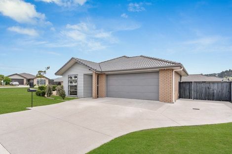 Photo of property in 1 Helenvale Crescent, Pokeno, 2402