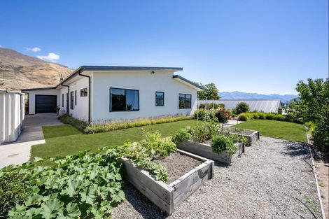 Photo of property in Meadowstone Alpha Series, 112 West Meadows Drive, Wanaka, 9305