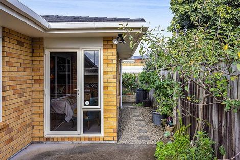 Photo of property in 29d Baring Terrace, Strandon, New Plymouth, 4312