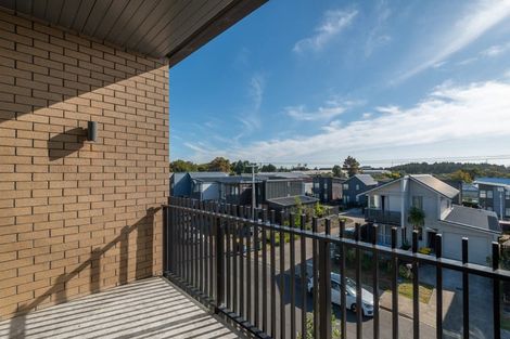 Photo of property in 207/38d Fraser Avenue, Northcote, Auckland, 0627