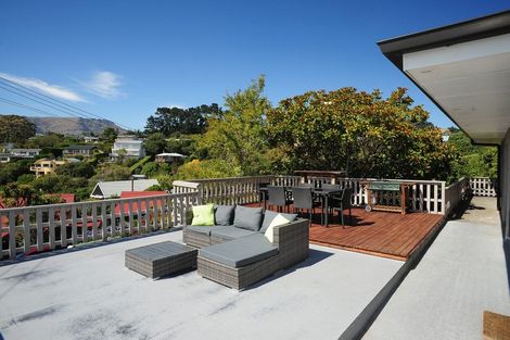 Photo of property in 8 Te Ara Crescent, Diamond Harbour, Lyttelton, 8971