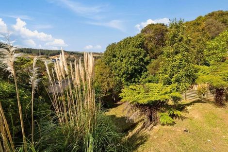 Photo of property in 25 Exploration Way, Whitby, Porirua, 5024