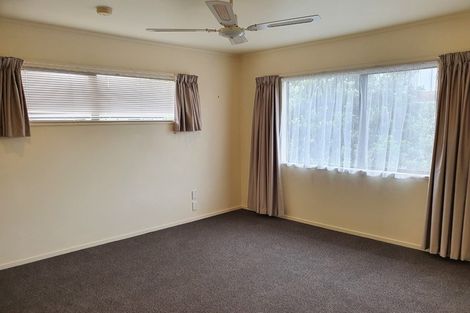 Photo of property in 24/24 Eastglen Road, Glen Eden, Auckland, 0602
