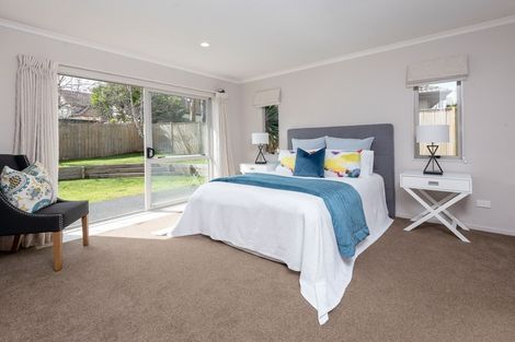 Photo of property in 18 Lissleton Drive, East Tamaki, Auckland, 2013