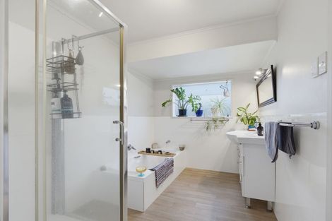 Photo of property in 3 Awatere Place, Snells Beach, 0920