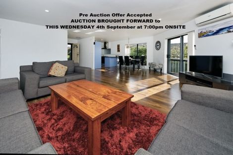 Photo of property in 3a Summerland Drive, Henderson, Auckland, 0612