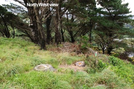 Photo of property in 9 Cirrus Close, Newlands, Wellington, 6037