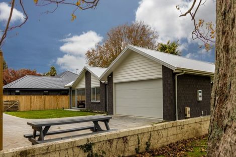 Photo of property in 31b Hamilton Road, Cambridge, 3434