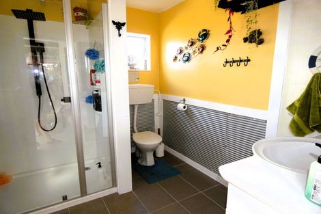 Photo of property in 123 Queen Street, Westport, 7825