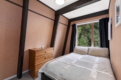 Photo of property in 39a London Road, Korokoro, Lower Hutt, 5012