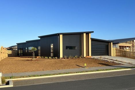 Photo of property in 97 Rangitahi Road, Raglan, 3225