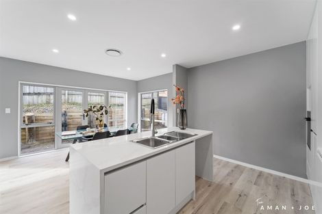 Photo of property in 5 Makora Road, Massey, Auckland, 0614