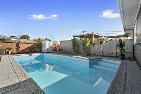 Photo of property in 1 Warwick Avenue, St Andrews, Hamilton, 3200