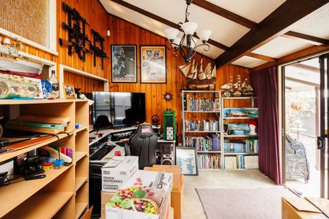 Photo of property in 182 Amberley Avenue, Highbury, Palmerston North, 4412