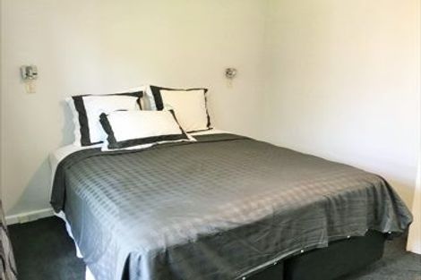 Photo of property in 9 Hampton Place, Burnside, Christchurch, 8053