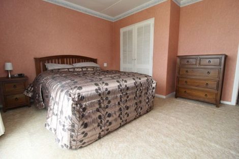 Photo of property in 19 Rugby Street, Waimate, 7924