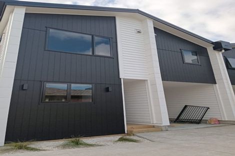 Photo of property in 216b Lake Road, Northcote, Auckland, 0627