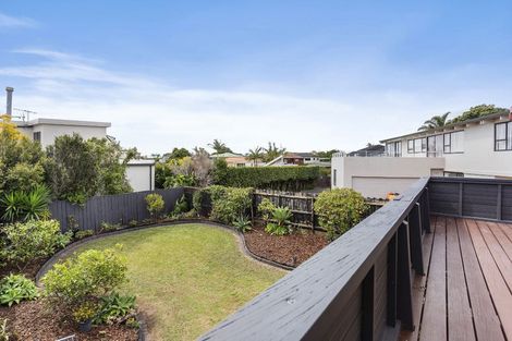 Photo of property in 1/19 Waller Avenue, Bucklands Beach, Auckland, 2012