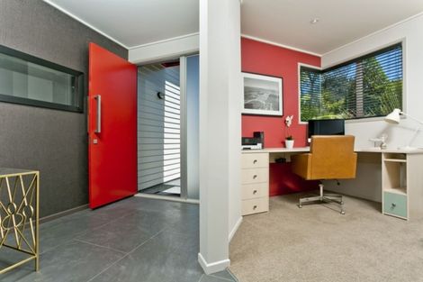Photo of property in 27 Lyford Crescent, Sunnynook, Auckland, 0620