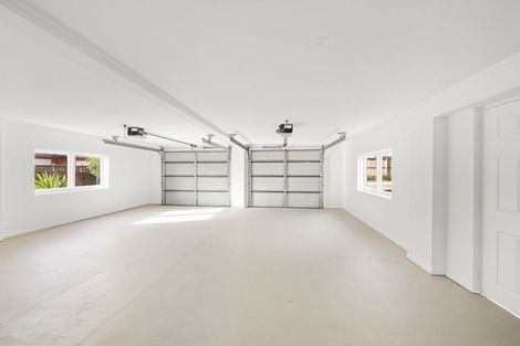 Photo of property in 17a Gulf Crest, Bucklands Beach, Auckland, 2012