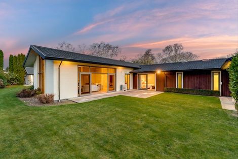 Photo of property in 6 Kilmuir Lane, Harewood, Christchurch, 8051