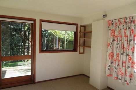 Photo of property in 24 Freemans Way, Pinehaven, Upper Hutt, 5019