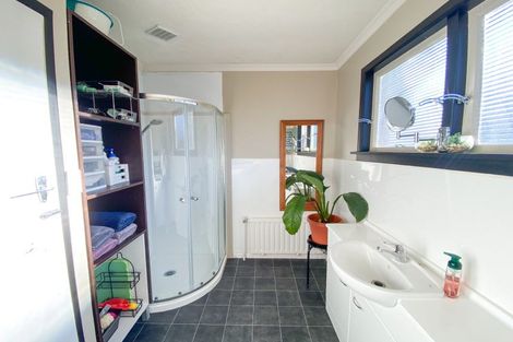 Photo of property in 1 Maud Street, Gore, 9710