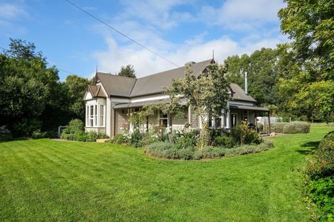 Photo of property in 111 Main North Road, Geraldine, 7930