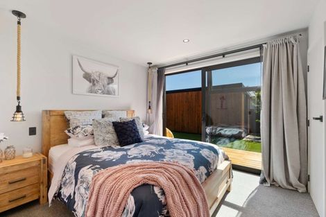 Photo of property in 52 Stratford Drive, Mount Pisa, Cromwell, 9383